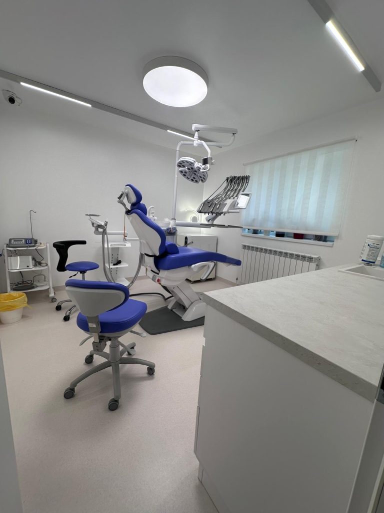 Cabinet stomatologic Deldentis Concept Iasi - imaginea 3